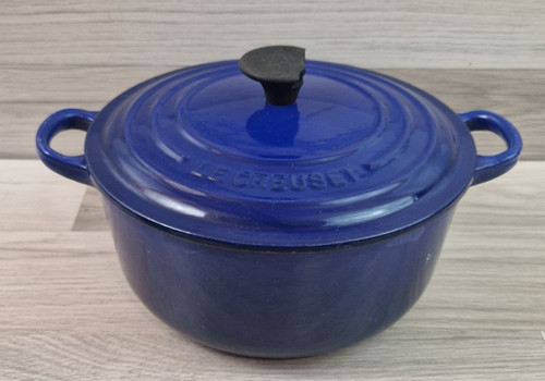 Creuset blue enamelled cast - le,