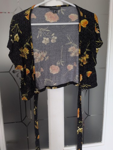 Primark wrap cropped top size - wrap,