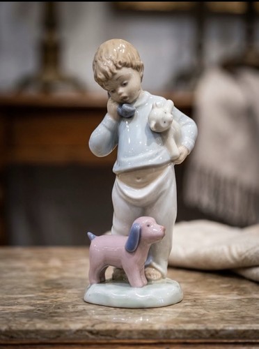 Nao lladro figurine - nao,