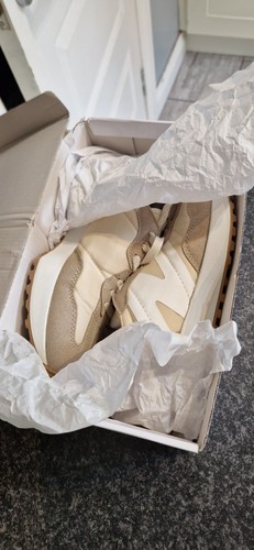 New balance 327 beige - new,
