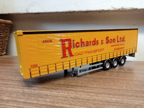 Corgi modern truck heavy - corgi,