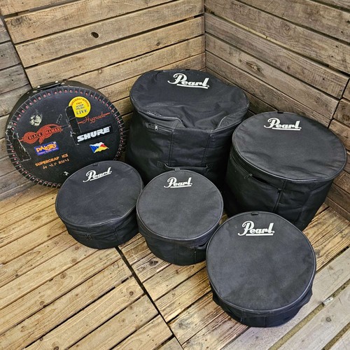 Pearl drum bag set includes - bag,