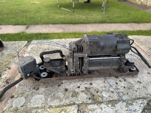 Bmw air suspension compressor - air,