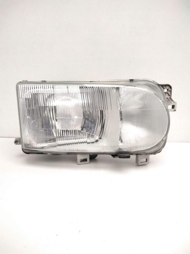 260107c008 right headlight - 260107c008, /
