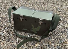 Double bow back painted ferret - bow,