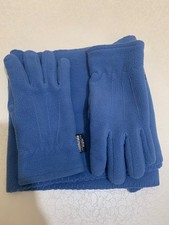 ladies blue glove and scarf set thinsulate warm