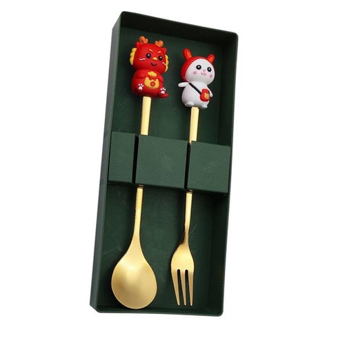 Spoon and fork set - and,