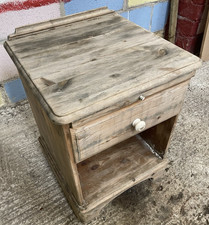 Ducal Pine Side Table - 47x46x62cm - Restoration Project