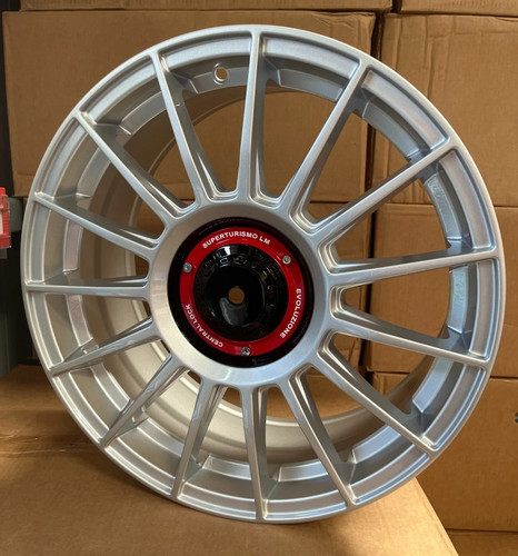 2 style alloy wheels - 19",