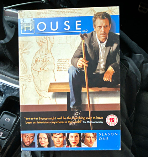Universal house season - season, 1