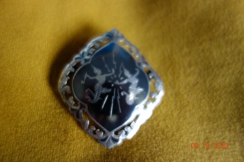 Siamese silver brooch - silver, brooch.