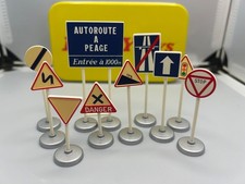Dinky Toys Road Signs x 10 Signalisation Set Atlas Editions 