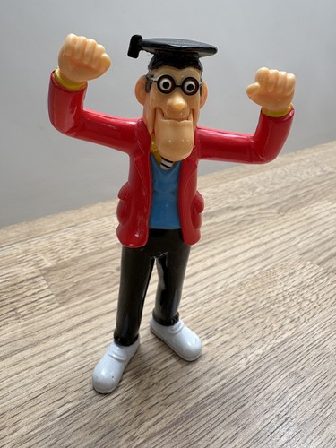 Vintage beano bash street - street, kids