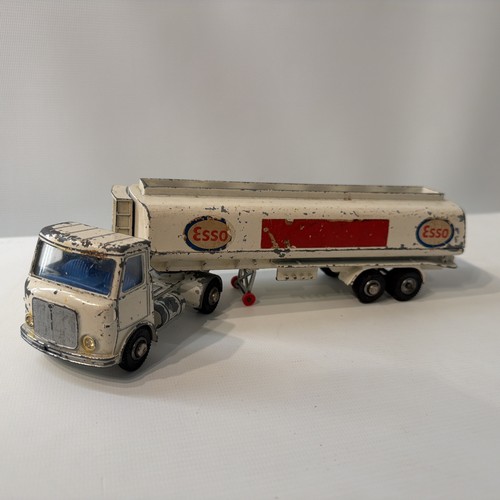 Dinky toys 945 - dinky, aec