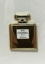 CHANEL BROOCH BADGE PIN METAL SMALL GOLD BOTTLE NO 5 HOLIDAY 2021