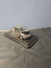 Burago Volkswagen New Beetle
