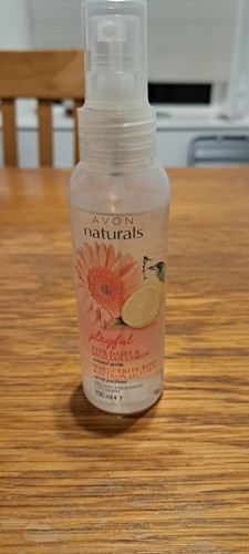 Avon naturals scented spritz - avon,