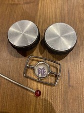 PYE RADIO SPARES / KNOBS - F90