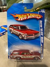 2010 Hot Wheels #111 HW City Works Custom ‘66 GTO Wagon Red Fire Department