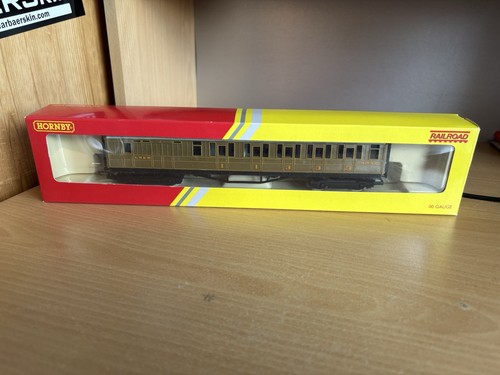 Hornby r4333 railroad - railroad, lner