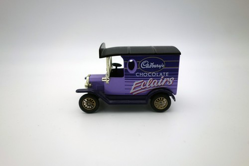 Lledo cadbury chocolate - lledo, cadbury's