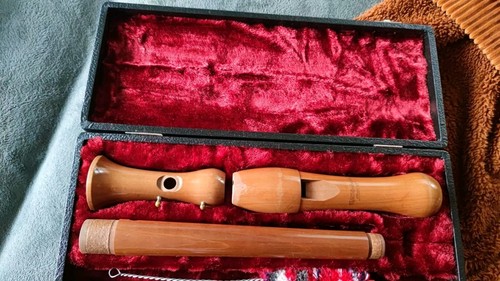 Mollenhauer flute with - th.,