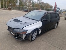 BREAKING MITSUBISHI LANCER
