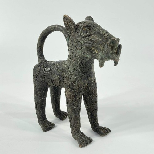 Benin bronze leopard nigeria - leopard,