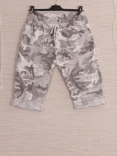 Womens Camouflage Magic Knee