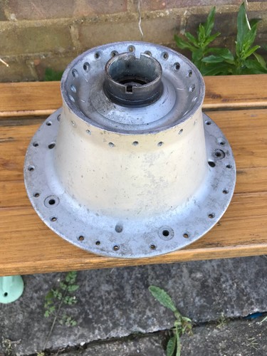 Triumph bsa rear conical hub - rear,