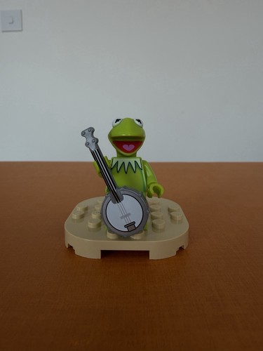 Lego muppets mini figure - muppets,