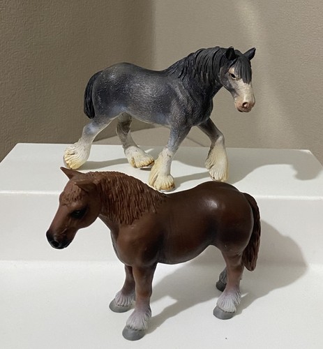 Schleich horse figures - 🤎,
