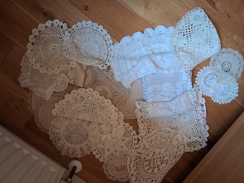Lace doilies joblot - doilies,