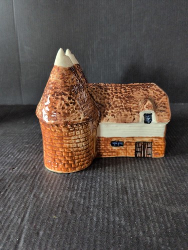 Vintage heritage houses - vintage,