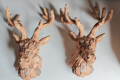 Deer head wall hook - -,