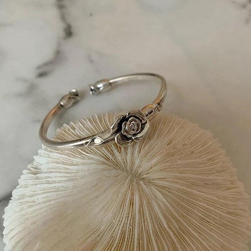 Women bracelet vintage - bracelet, flower