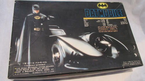 Aoshima batman batmobile 32 - aoshima,
