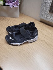 VGC Boys Girls Nike Air Rift