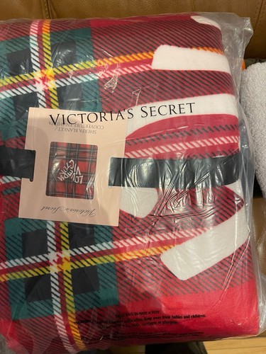 Victoria secret flora - secret, sherpa