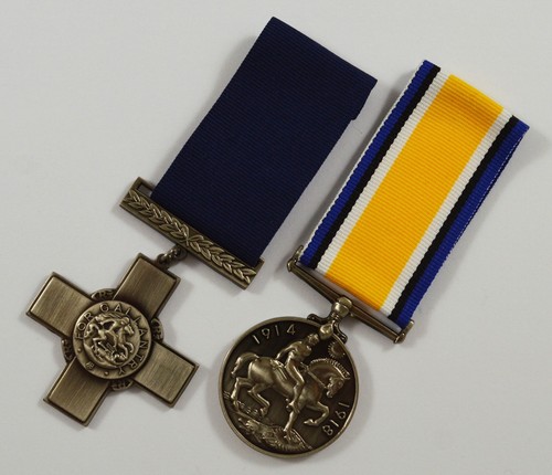 Pair full size replica ww1 - pair,