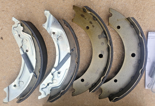 Knott brake shoes 250x40 - knott,