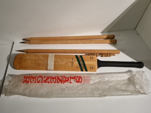 Vintage cricket bat set - vintage,