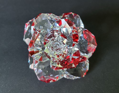 Swarovski crystal rose red - crystal,