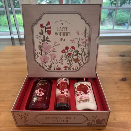 New bath body works - new,