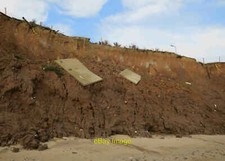 Photo 6x4 Concrete pads on the