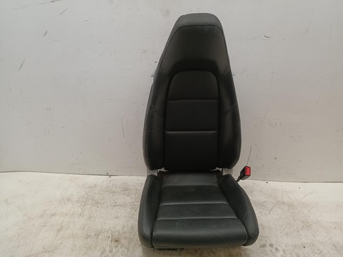 2018 porsche 911 - front, seat