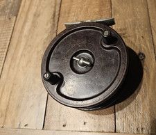 Alcock Aerialite Vintage Fishing Reel. Bakelite 3.75 inch centerpin fishing reel
