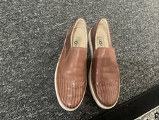 Womens Uggs Tan Brown Leather Loafers Shoes Size 6.5