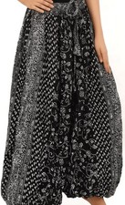 BLACK AND WHITE MAHARANI PRINT