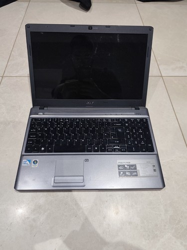 Job lot laptops acer - 4,